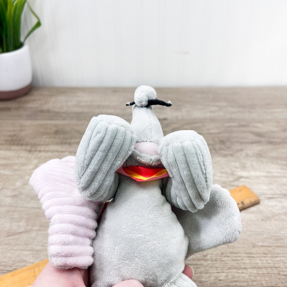 Disney Scentsy Buddy Clip Dumbo Elephant Plush Backpack Clip Gray Yellow Hat - Picture 3 of 14